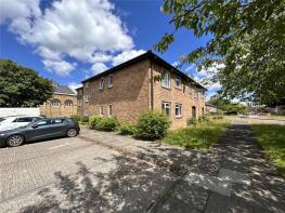 13, Bridle Court, Aldershot GU11 1YQ