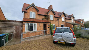 2, Manor Farm Cottages, Northend Road, Fenny Compton CV47 2YY