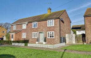 18, Forge Meads, Tenterden TN30 7PE
