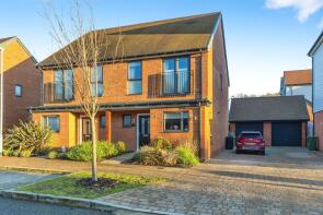 16, Woodland Rise, Ashford TN23 8AR