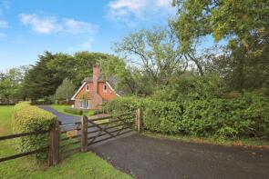 Little Platt, White Horse Road, Hailsham BN27 4RA