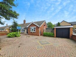 2, Pine Hall Road, Barnby Dun, Doncaster DN3 1LG