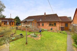 2, Woods Close, Bungay NR35 2RY