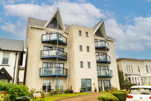 Flat 3, Sands Court, Alexandra Parade, Dunoon PA23 8AW