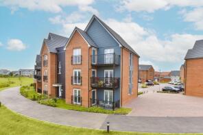 Apartment 2, 3, Dearman Crescent, Hythe CT21 4FF