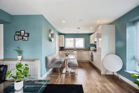 Skipper Walk, Ashford, TN24 9