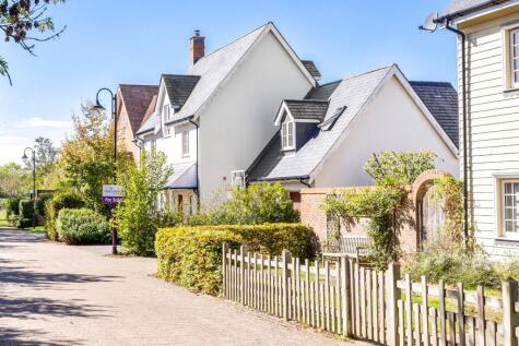 Churchill Way, Broadbridge Heath, RH12