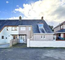 31, Heol Gwrangfryn, Rhigos, Aberdare CF44 9EJ