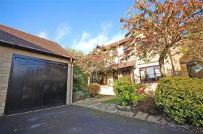7, Huntsmans Meet, Cheltenham GL54 4JR
