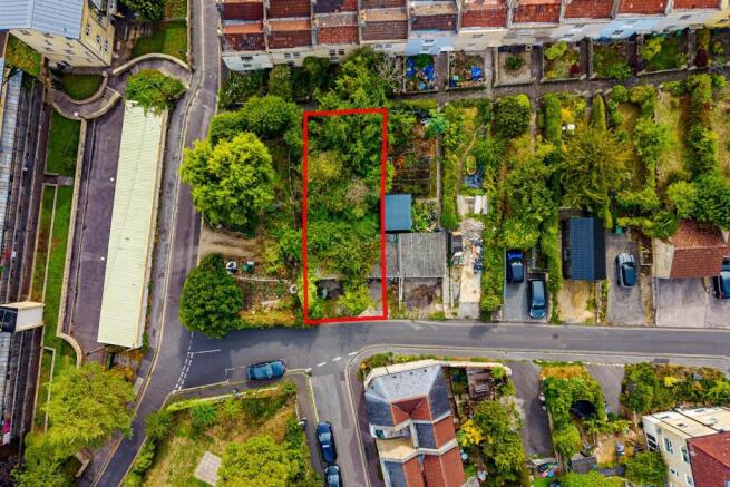 Garages & Gardens @ Bennetts Lane, Camden, Bath BA