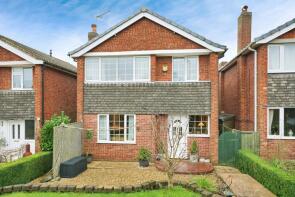 4, St Michaels Drive, Swadlincote DE12 7BG