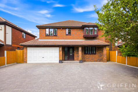 Warren Lane, Grays, RM16