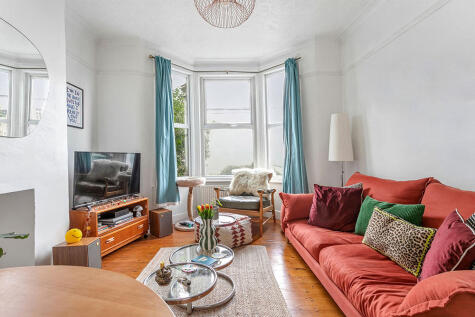 Albert Road, Leyton, E10