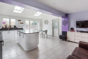 35, Tynedale Road, Betchworth RH3 7JD