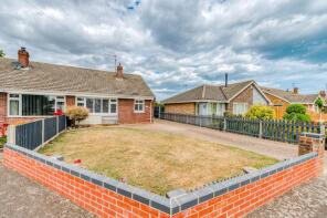 17, The Pippins, Lowestoft NR32 5AE