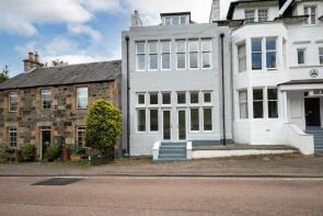 Munro Lodge, Main Street, Callander FK18 8NA