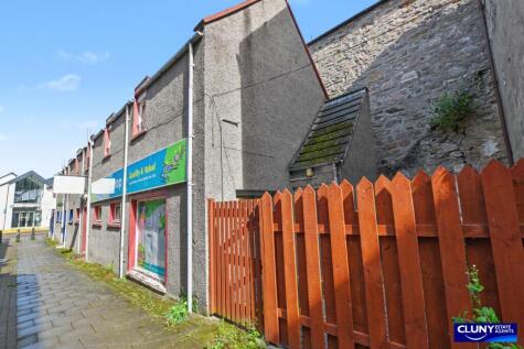 **REDUCED**97B High Street, Forres