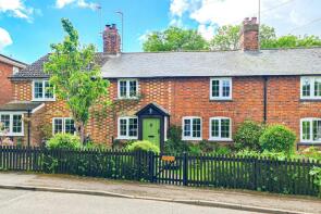 Munday Cottage, High Street, Eggington LU7 9PD