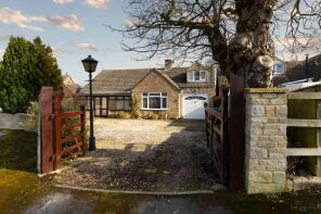 8, Wilcote View, North Leigh OX29 6SF