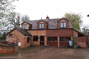The Coach House, Wilcot SN9 5NS