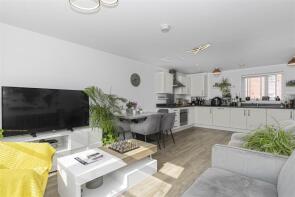 5, Trajectus Way, Bristol BS31 2FX