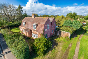 Fairwinds, Harwich Road, Manningtree CO11 2UD