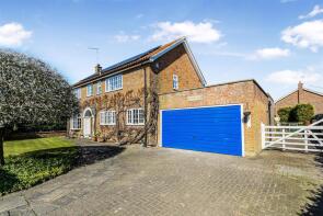 8 Hunters Way, The Gowans, York YO61 1DJ