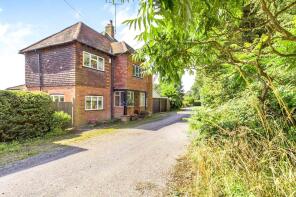 Vale View, Vale View Drive, Beech Hill, Reading RG7 2BD