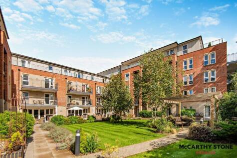 Station Parade, Virginia Water, GU25 4BB