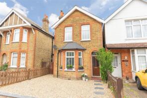 8, Dudley Road, Walton-on-thames KT12 2JT