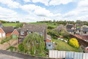 5, Church Walk, Eggington LU7 9QL