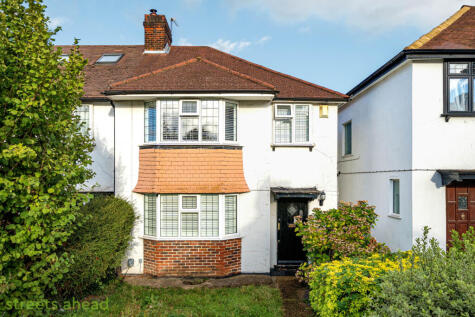 Lamberhurst Road, London, SE27