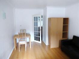 Flat 6, Ruby House, Carfield Avenue, Sheffield S8 9HZ