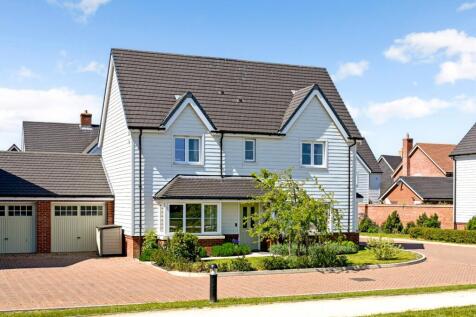 Long Meadow Drive, Smarden, Ashford, Kent, TN27