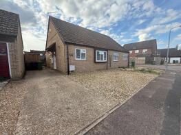 27, Garlondes, Norwich NR16 2NN