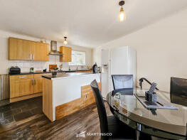81, Tranlands Brigg, Heelands, Milton Keynes MK13 7NX