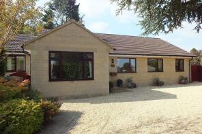 8 Popes Cantlet, Popes Court, Fairford GL7 4DZ