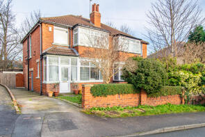 14, St Martins Grove, Potternewton, Leeds LS7 3LJ