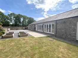 Low Barn, Mill Farm, Eppleby Main Street, Eppleby DL11 7BH
