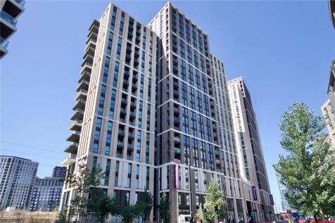 Silvertown Way, London, E16