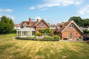 Wistaria Cottage, Lawrence Lane To Paper Mill Site - Access Road, Wimborne BH21 5AU