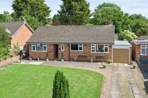 37, Lower Cladswell Lane, Alcester B49 5JY