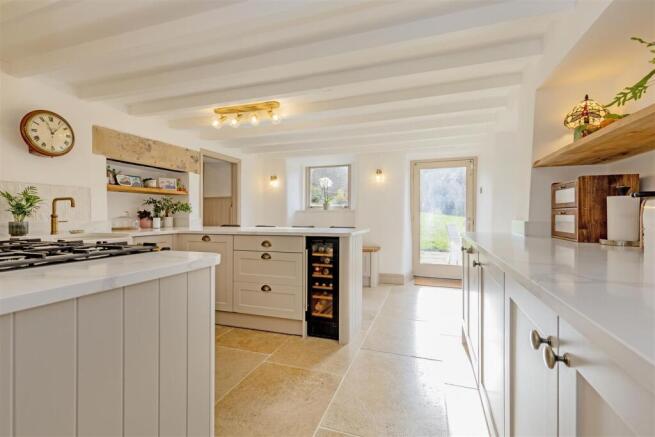 Kitchen-1.jpg