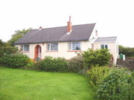 Hillcrest, B4327 Ratford Bridge To White Hart Cross, Walwyns Castle, Haverfordwest SA62 3SG