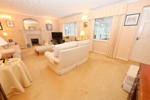 14, Oakfields, Middleton Tyas DL10 6SD