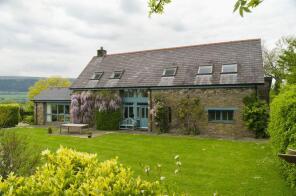Pettingale, Parc Llettis Road, Coldbrook, Abergavenny NP7 9AB
