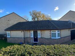66, Rowe Mead, Chippenham SN15 3YR