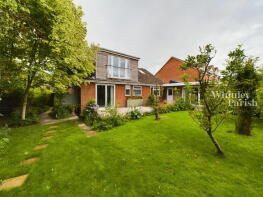 Dyke Neuk, Low Road, Norwich NR16 1HY