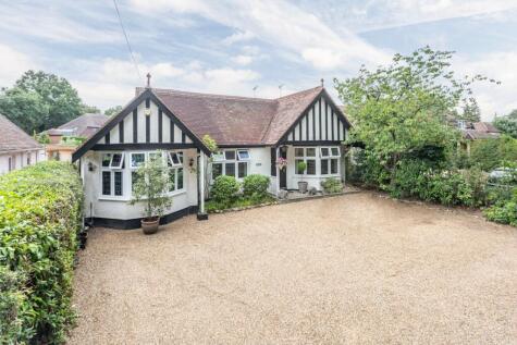Faris Lane, Woodham, Surrey, KT15