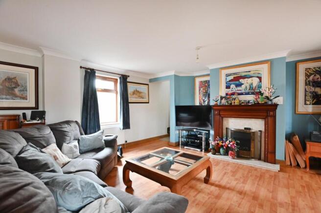 SITTING ROOM